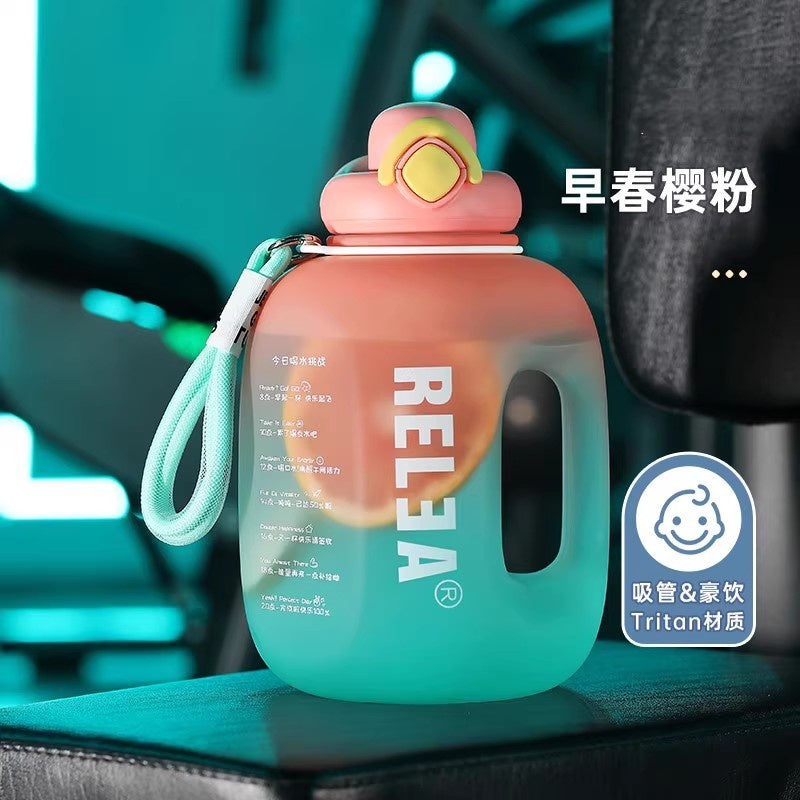 【自营】中国物生物 曼彩吨吨桶 早春樱粉 1600ml 大容量水杯运动水壶夏季健身吨桶耐高温顿顿桶吸管太空杯子